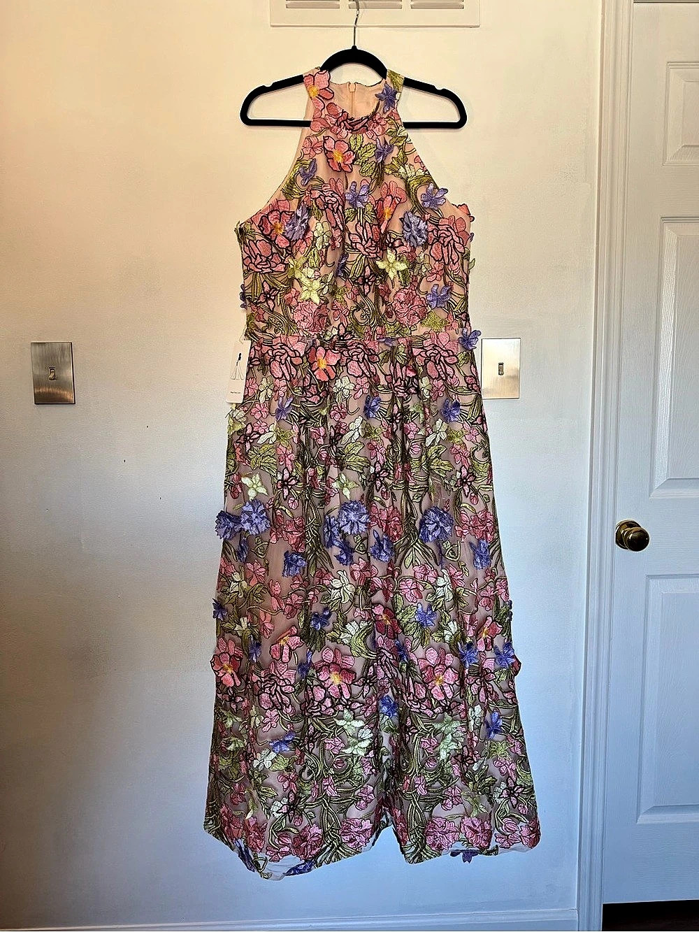 NWT Nafori Floral Embroidered Halter Formal Dress – 18W